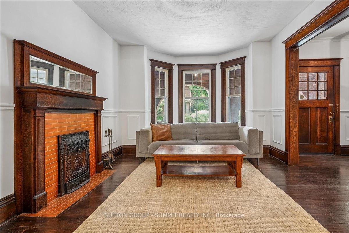 Photo 8 of 33 Saint Clair Avenue, Hamilton, Gibson — HOMEH