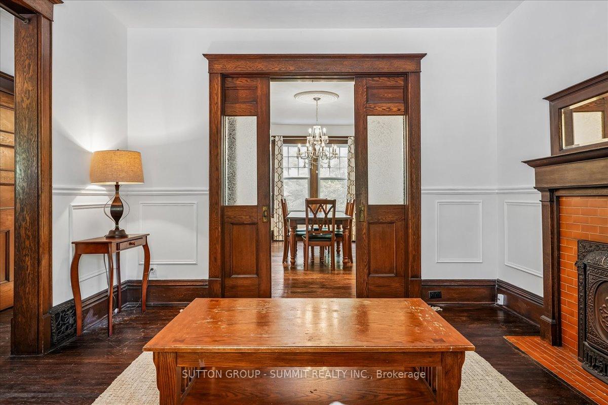 Photo 12 of 33 Saint Clair Avenue, Hamilton, Gibson — HOMEH