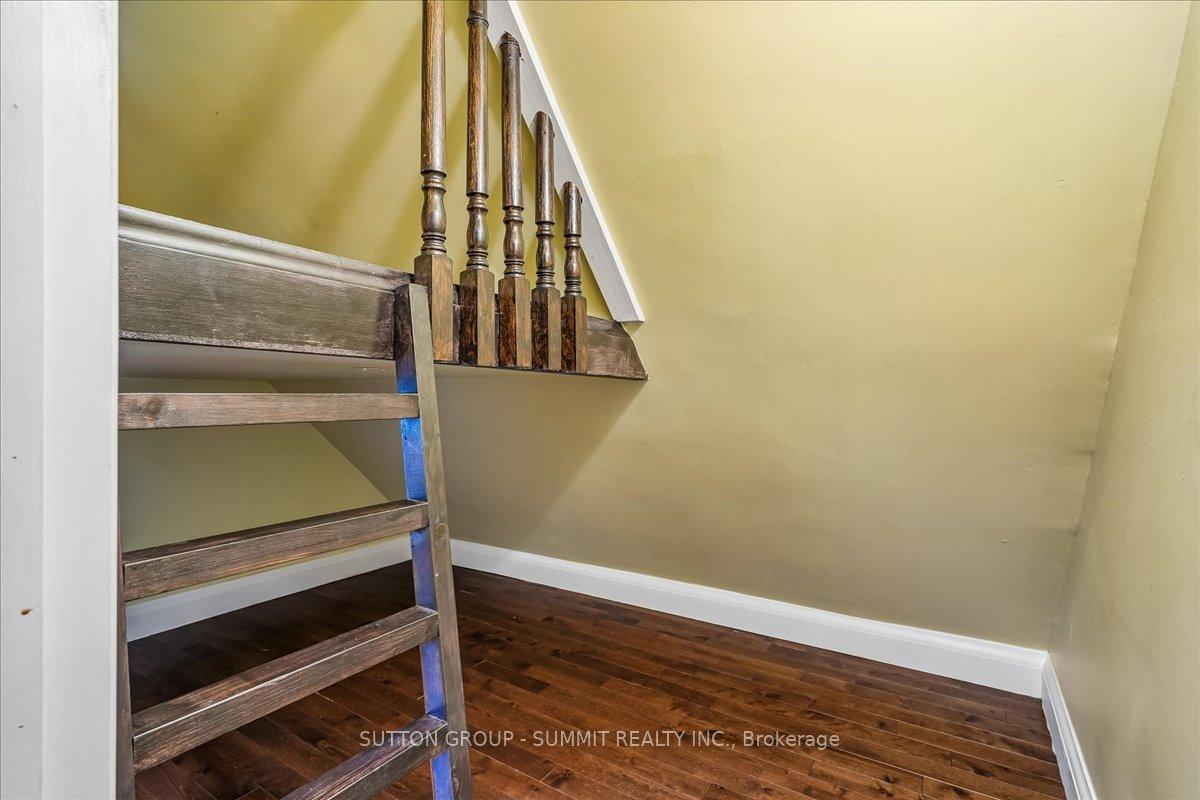 Photo 28 of 33 Saint Clair Avenue, Hamilton, Gibson — HOMEH