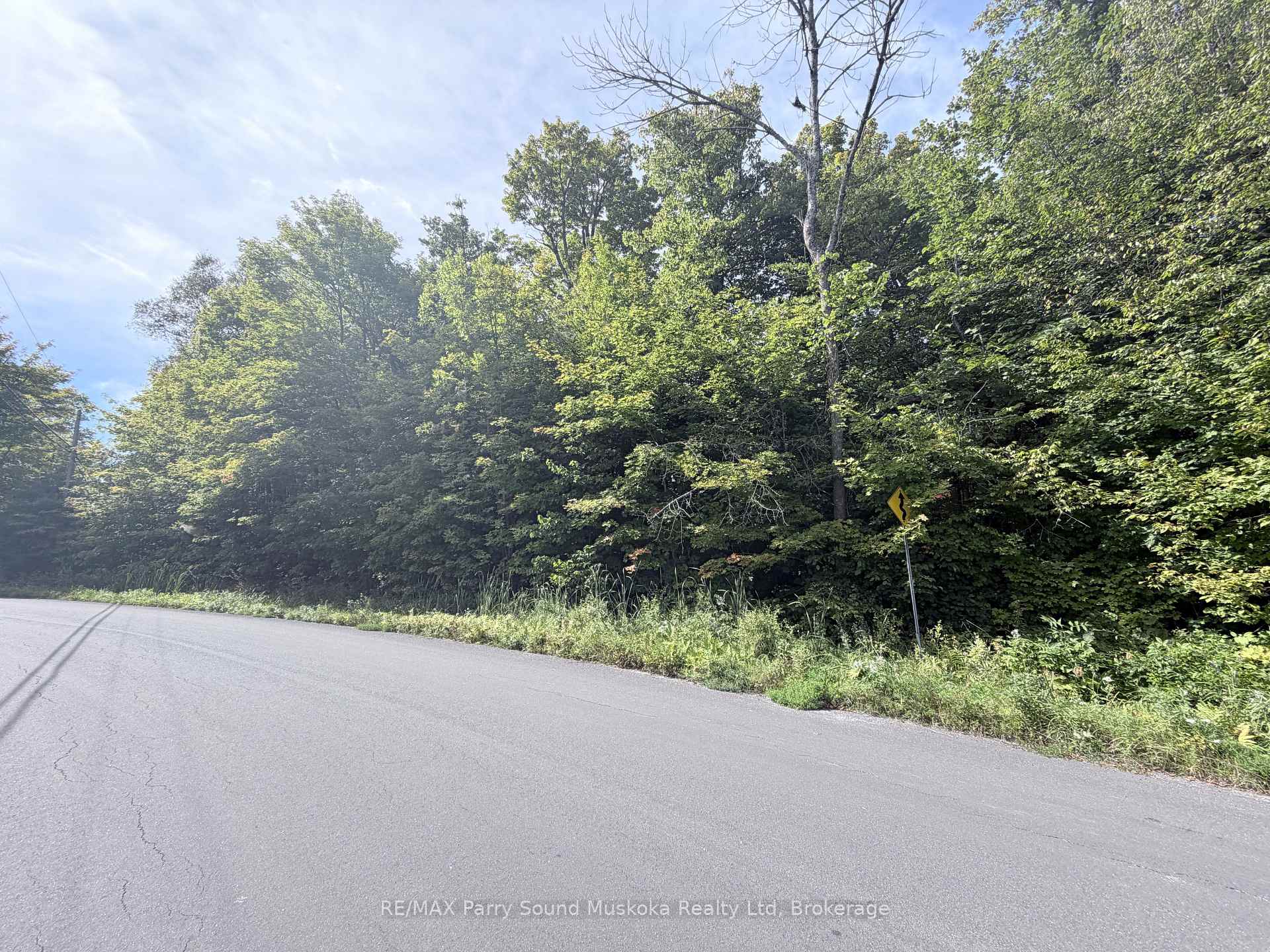 Photo 5 of 0-150 Tait's Island Road, McKellar — HOMEH