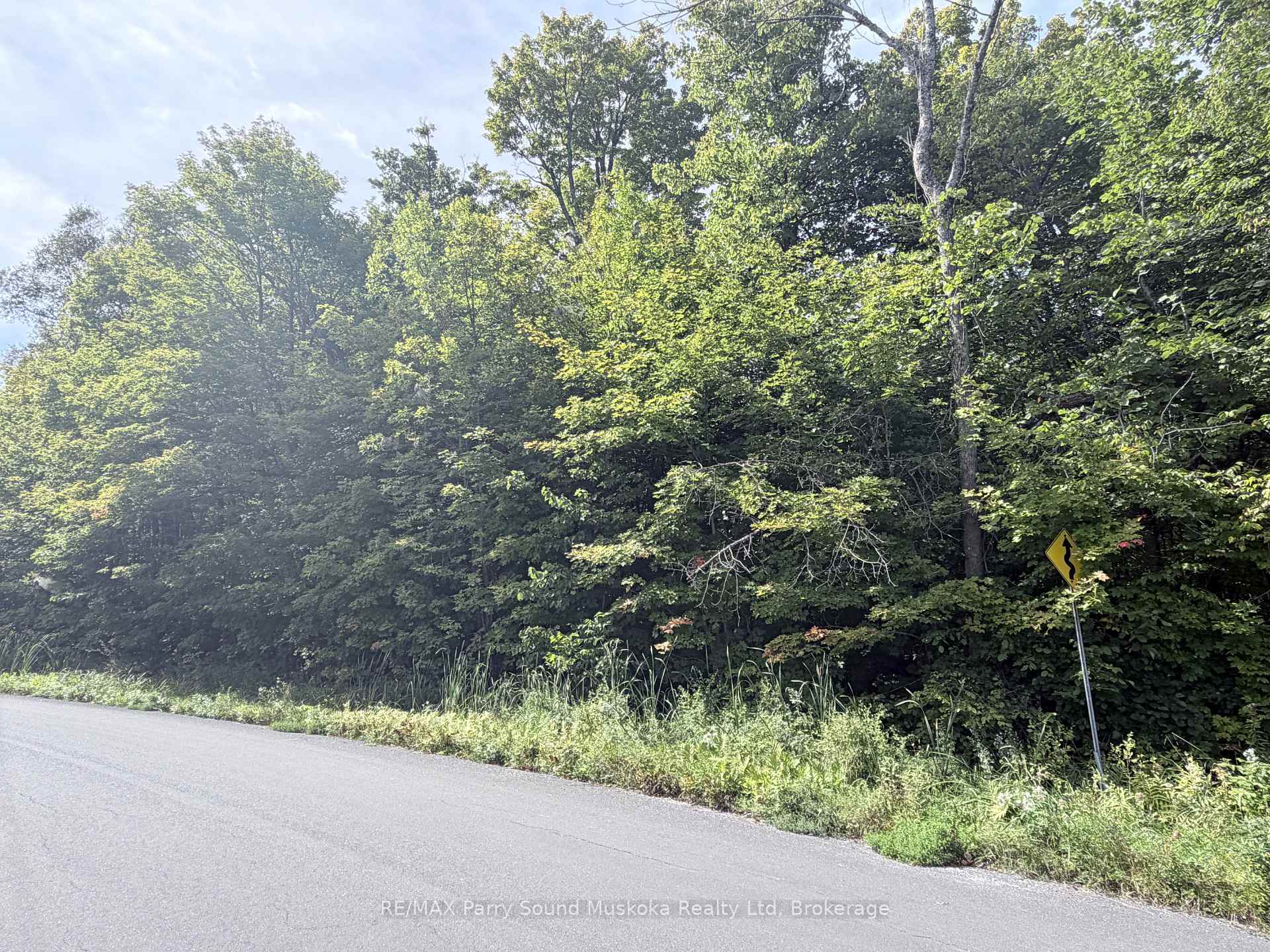 Photo 6 of 0-150 Tait's Island Road, McKellar — HOMEH