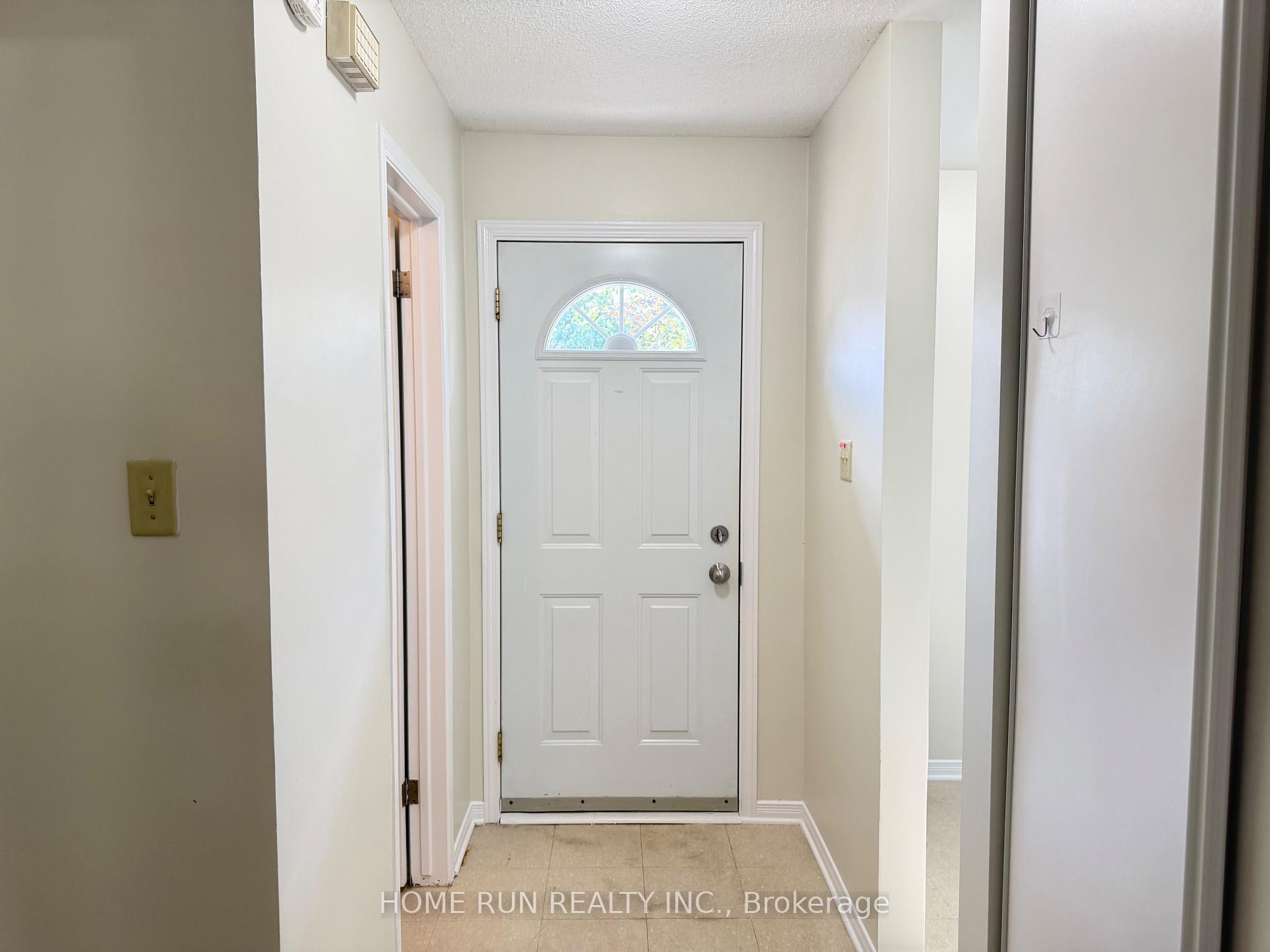 Photo 3 of Unit 40, 3420 Southgate Road, Ottawa, South Keys — HOMEH