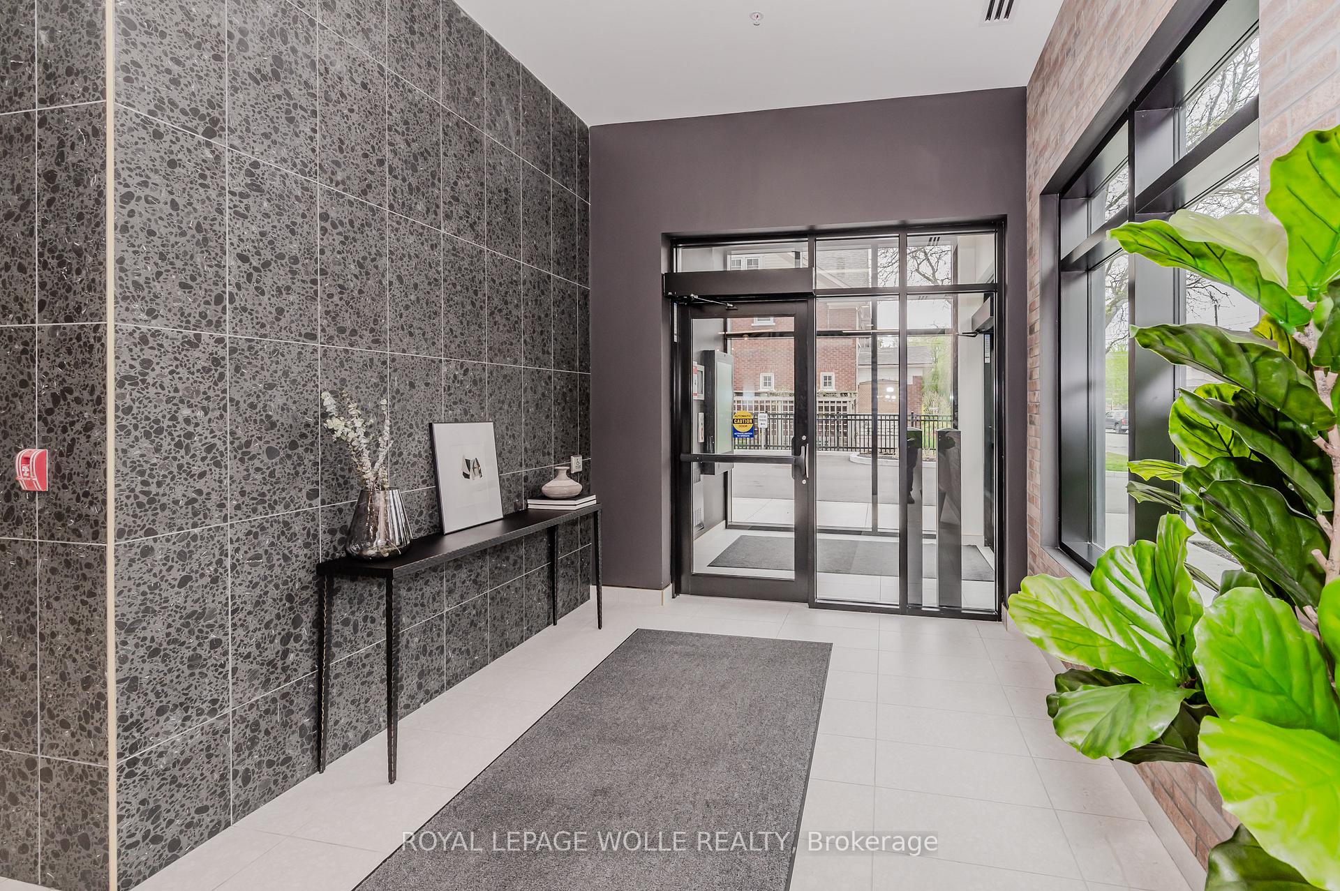 Photo 5 of Unit 303, 24 Union Street E, Waterloo, Uptown Waterloo/Westmount — HOMEH