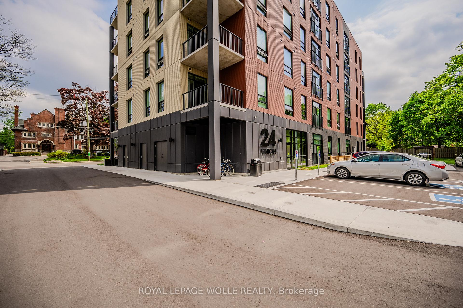 Photo 40 of Unit 303, 24 Union Street E, Waterloo, Uptown Waterloo/Westmount — HOMEH