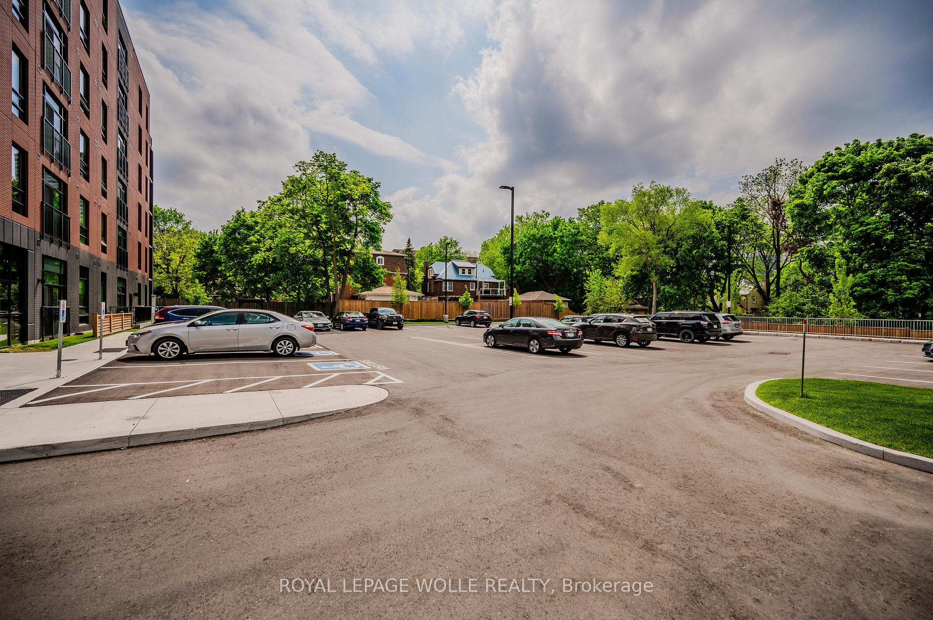 Photo 41 of Unit 303, 24 Union Street E, Waterloo, Uptown Waterloo/Westmount — HOMEH