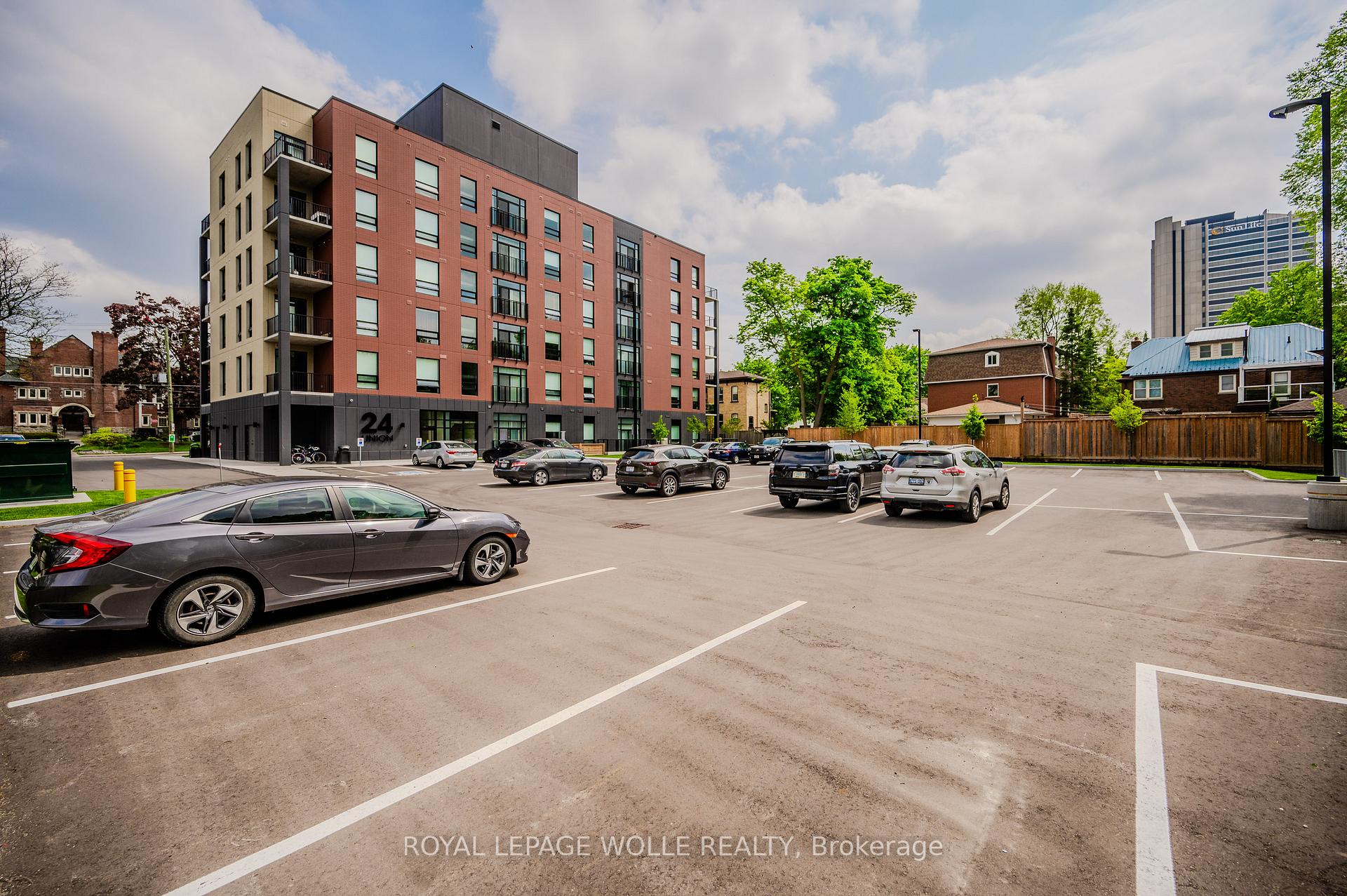 Photo 42 of Unit 303, 24 Union Street E, Waterloo, Uptown Waterloo/Westmount — HOMEH