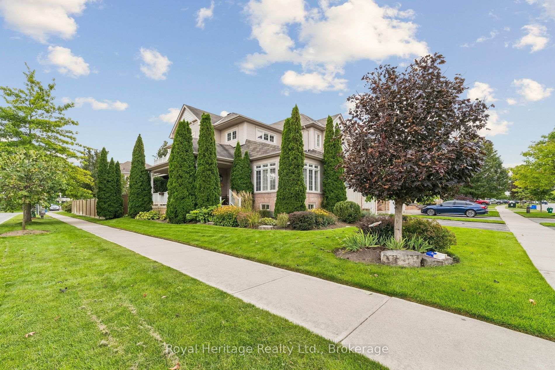 Photo 2 of 52 Mccorkell Street, Clarington, Bowmanville — HOMEH