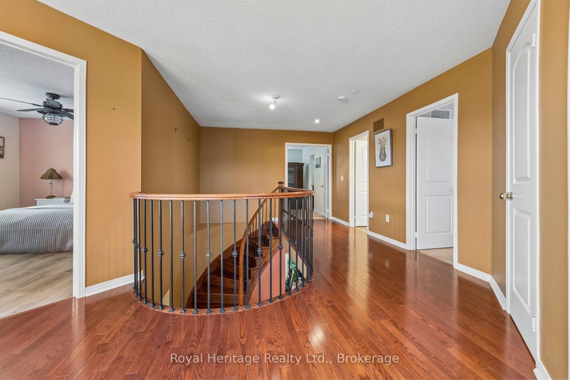 Photo 24 of 52 Mccorkell Street, Clarington, Bowmanville — HOMEH