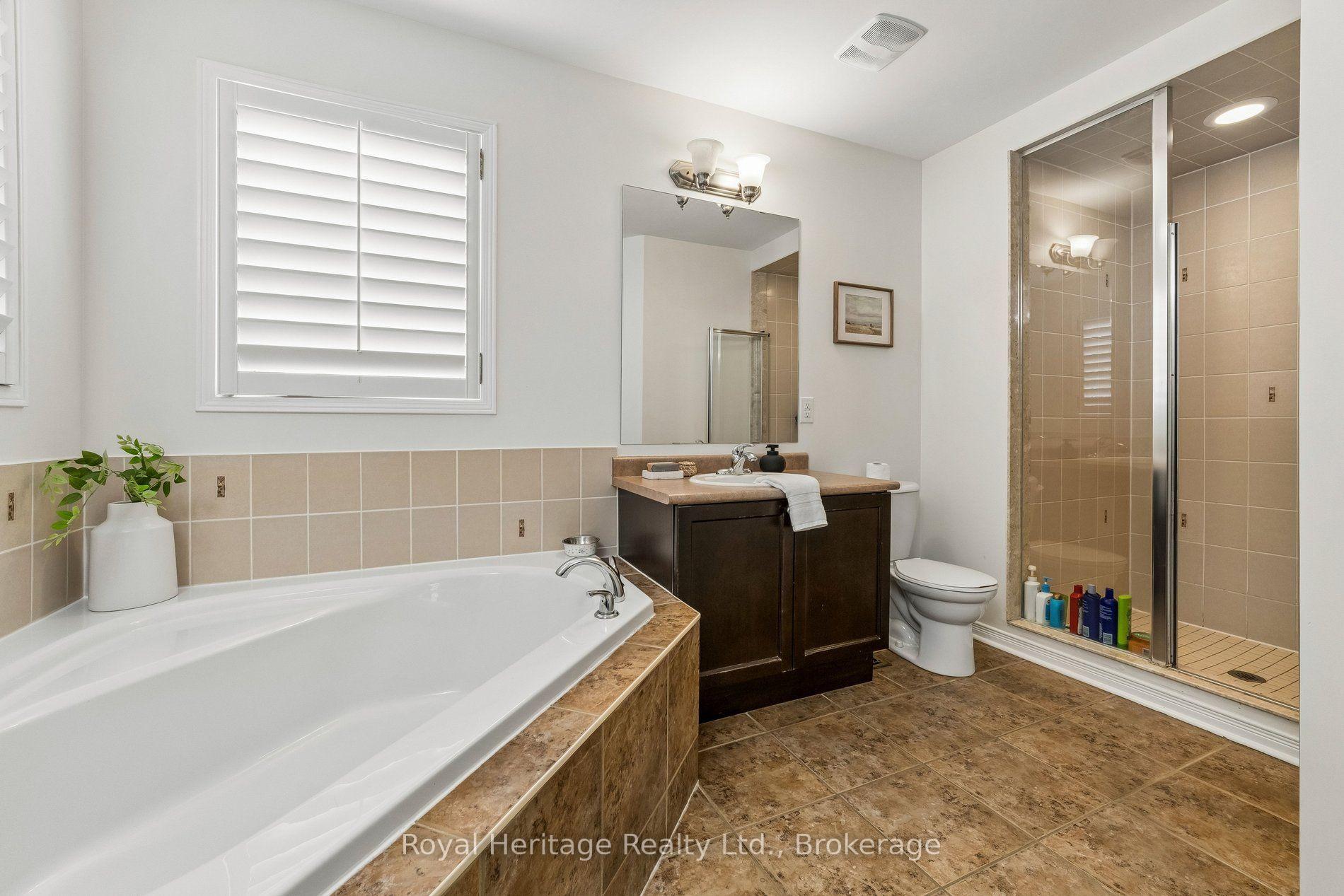 Photo 30 of 52 Mccorkell Street, Clarington, Bowmanville — HOMEH