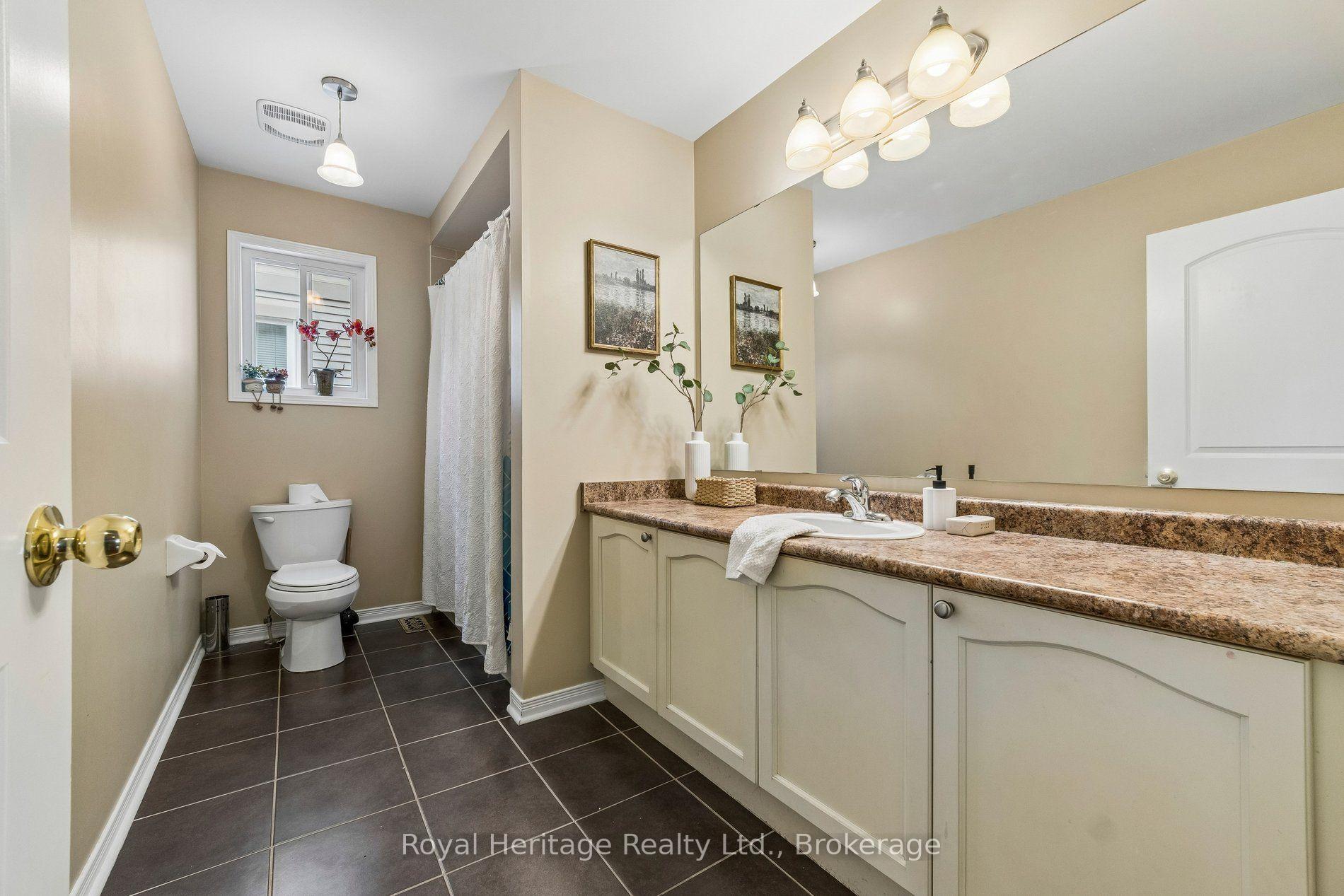 Photo 36 of 52 Mccorkell Street, Clarington, Bowmanville — HOMEH
