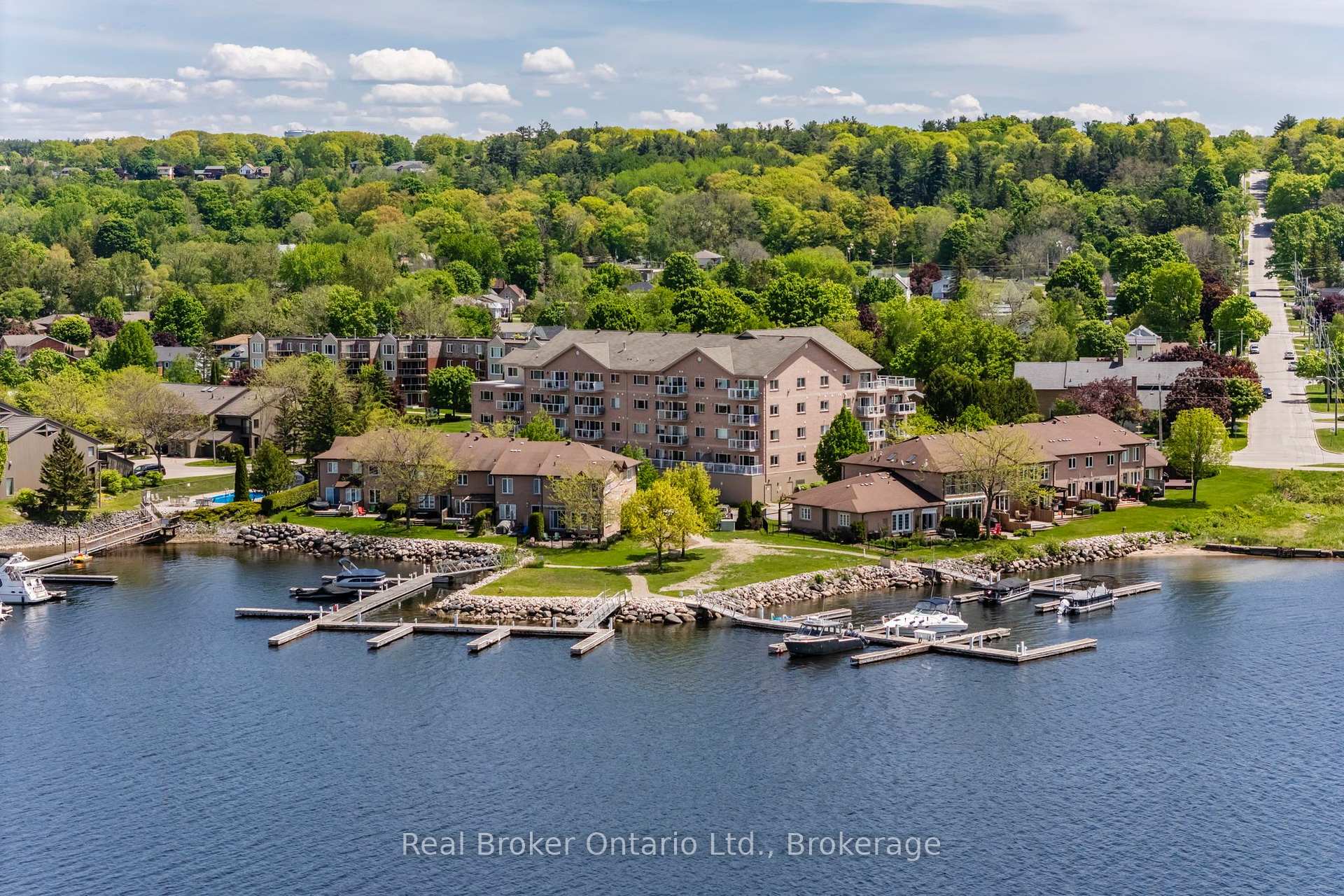 Photo of Unit 302, 4 Beck Boulevard