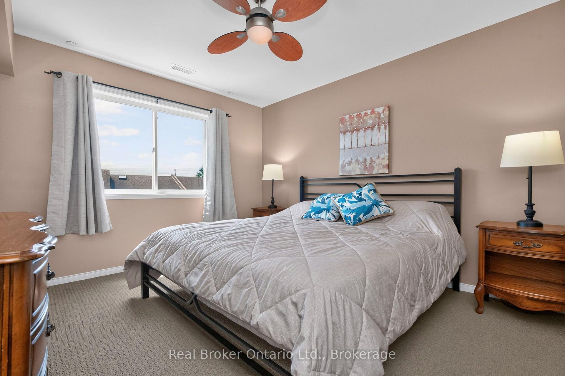 Photo 11 of Unit 302, 4 Beck Boulevard, Penetanguishene — HOMEH