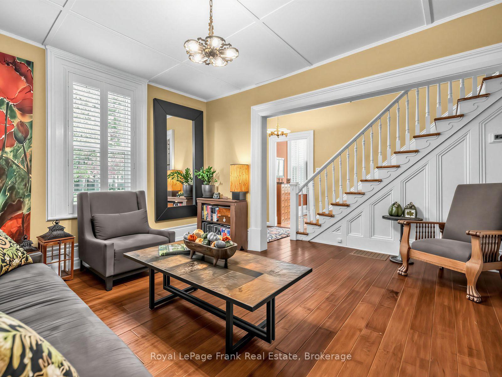 Photo 5 of 523 Queen Street, Scugog, Port Perry — HOMEH