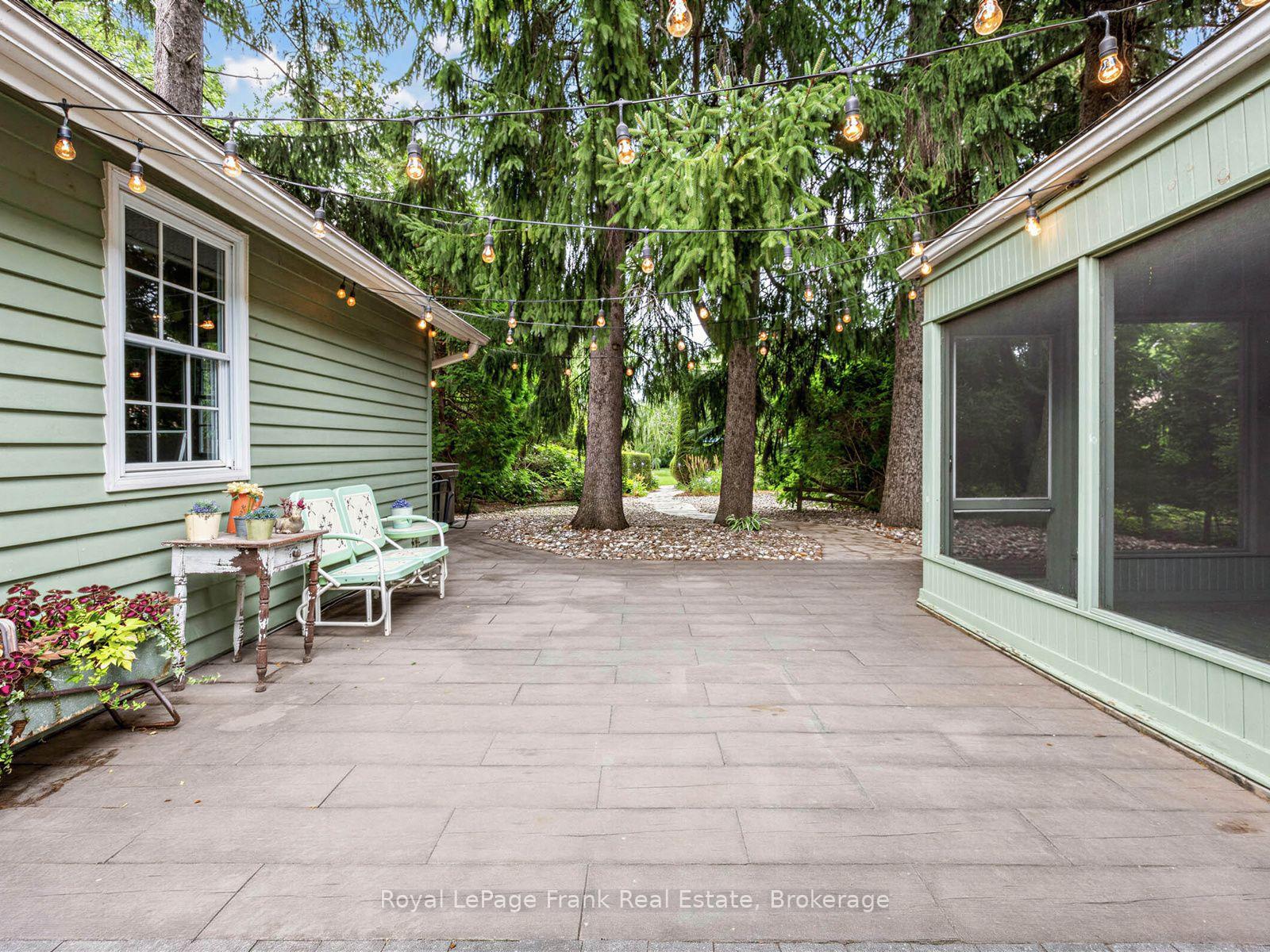 Photo 31 of 523 Queen Street, Scugog, Port Perry — HOMEH