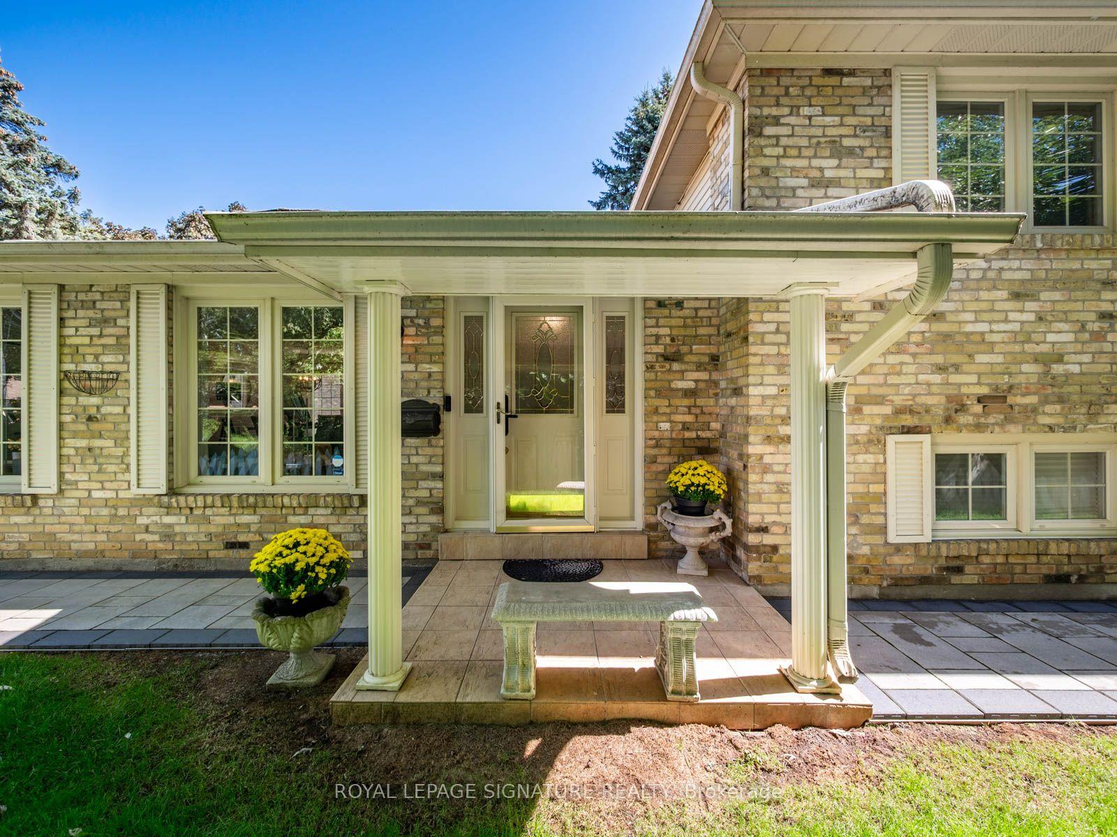 Photo 9 of 1 Rolling Meadows, Scarborough, Centennial Scarborough — HOMEH
