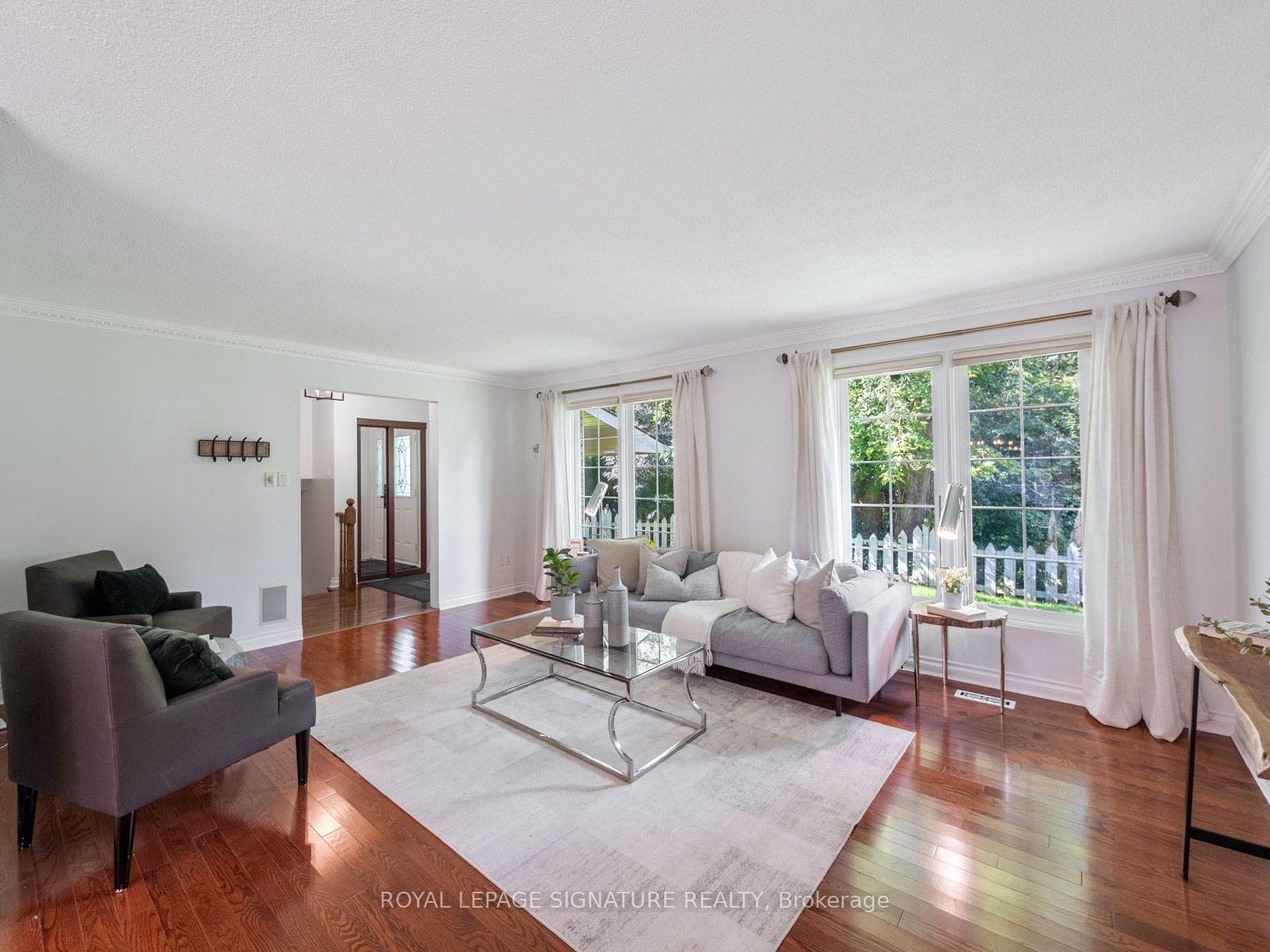 Photo 11 of 1 Rolling Meadows, Scarborough, Centennial Scarborough — HOMEH