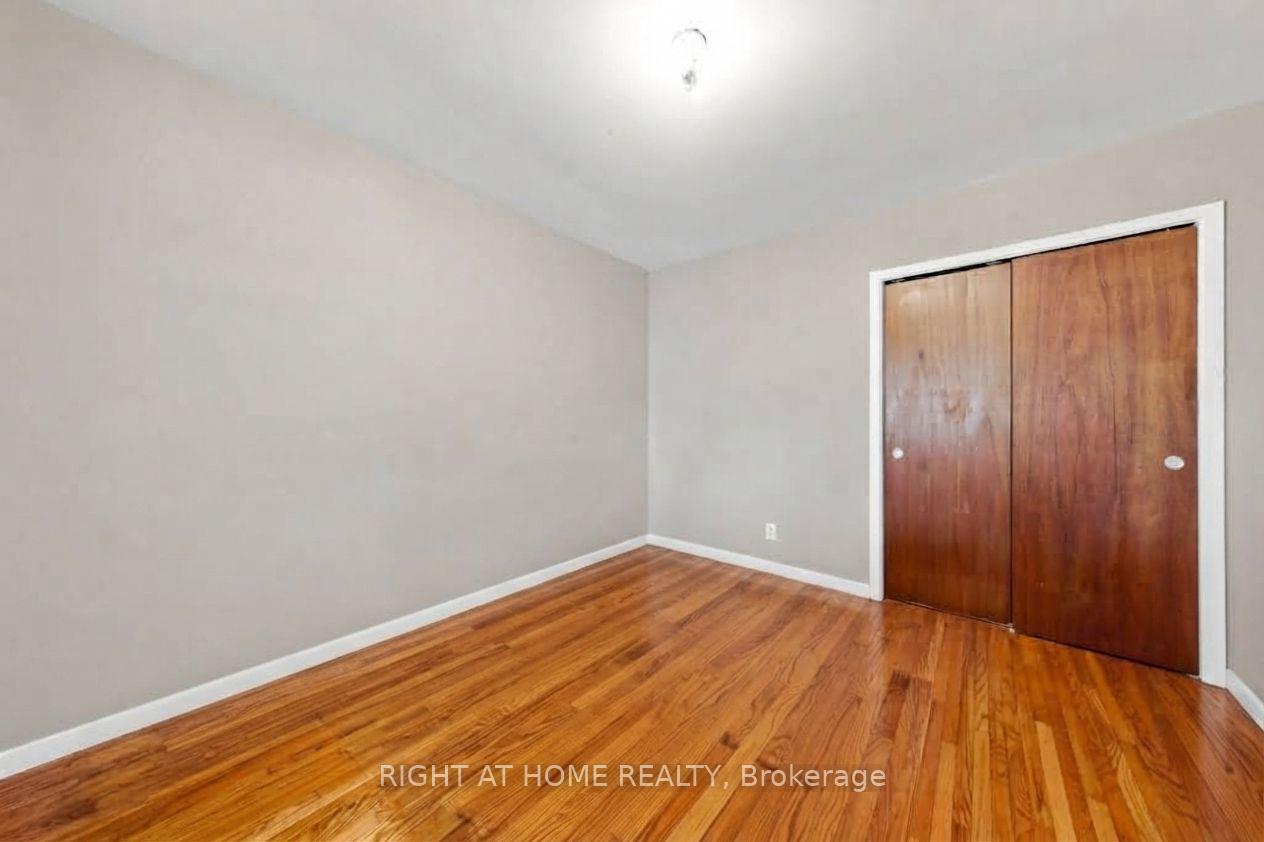Photo 21 of 74 Minerva Avenue, Scarborough, Cliffcrest — HOMEH