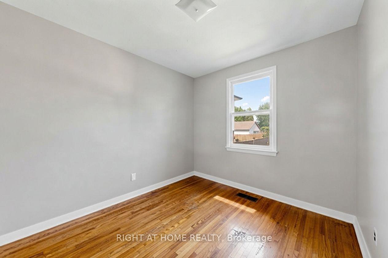 Photo 22 of 74 Minerva Avenue, Scarborough, Cliffcrest — HOMEH