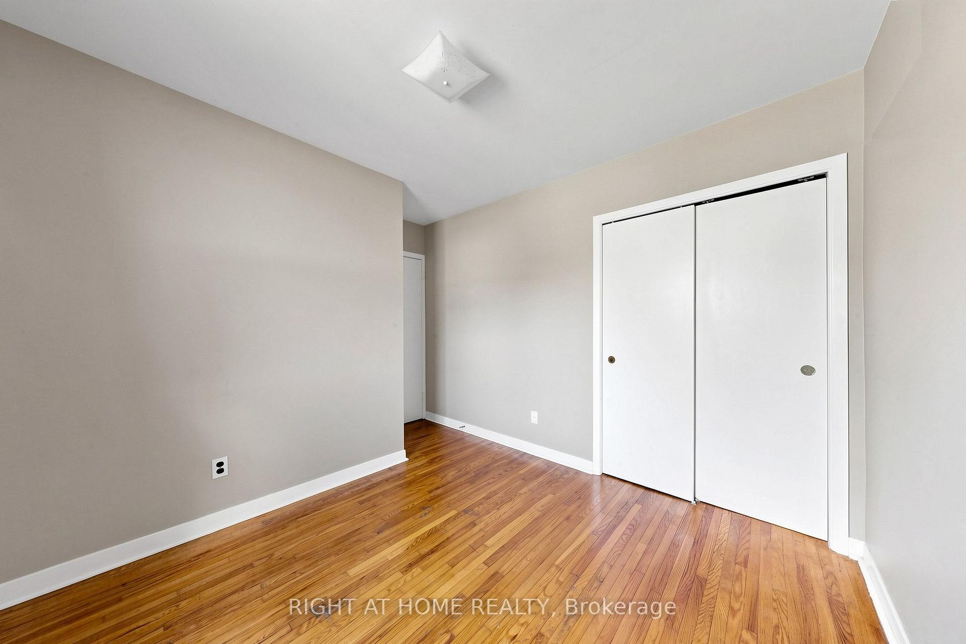 Photo 24 of 74 Minerva Avenue, Scarborough, Cliffcrest — HOMEH