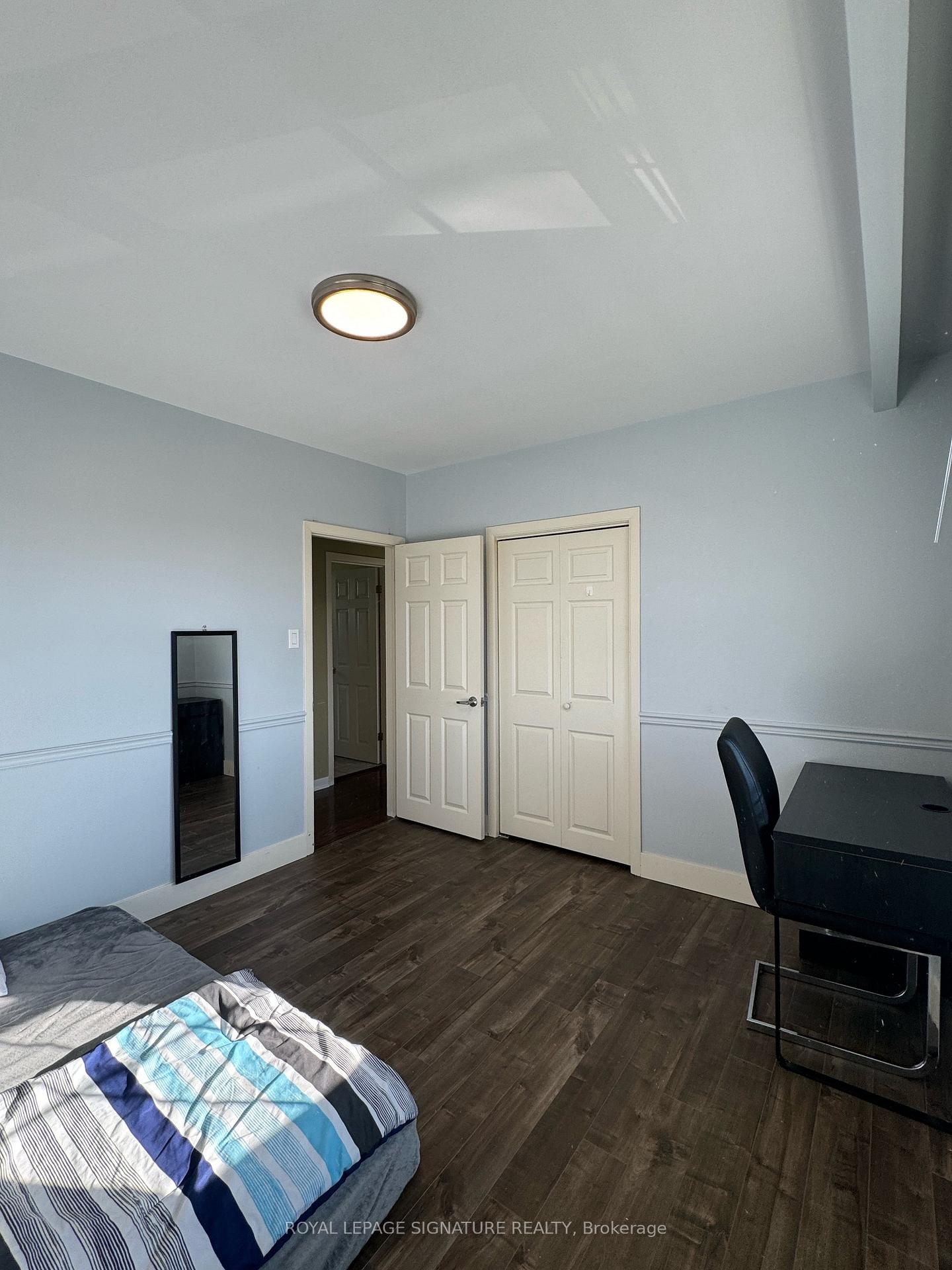 Photo 7 of Unit Main, 1040 Runningbrook Drive, Mississauga, Applewood — HOMEH