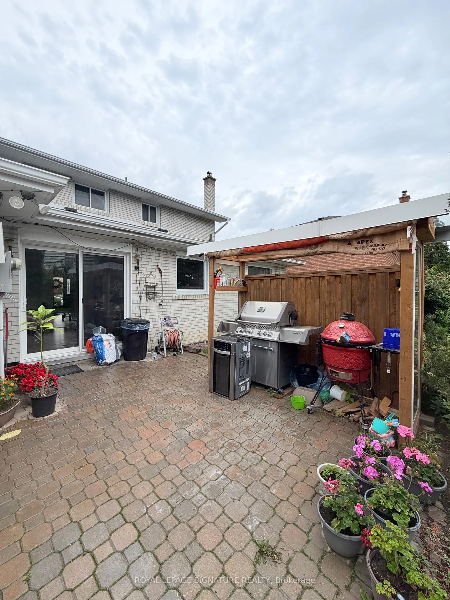 Photo 16 of Unit Main, 1040 Runningbrook Drive, Mississauga, Applewood — HOMEH