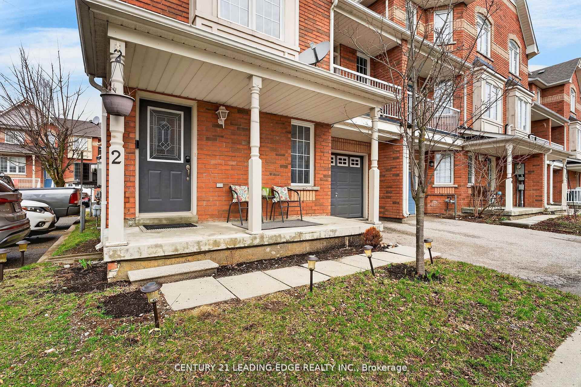 Photo 4 of 2 Clegg Lane, Ajax, South East — HOMEH