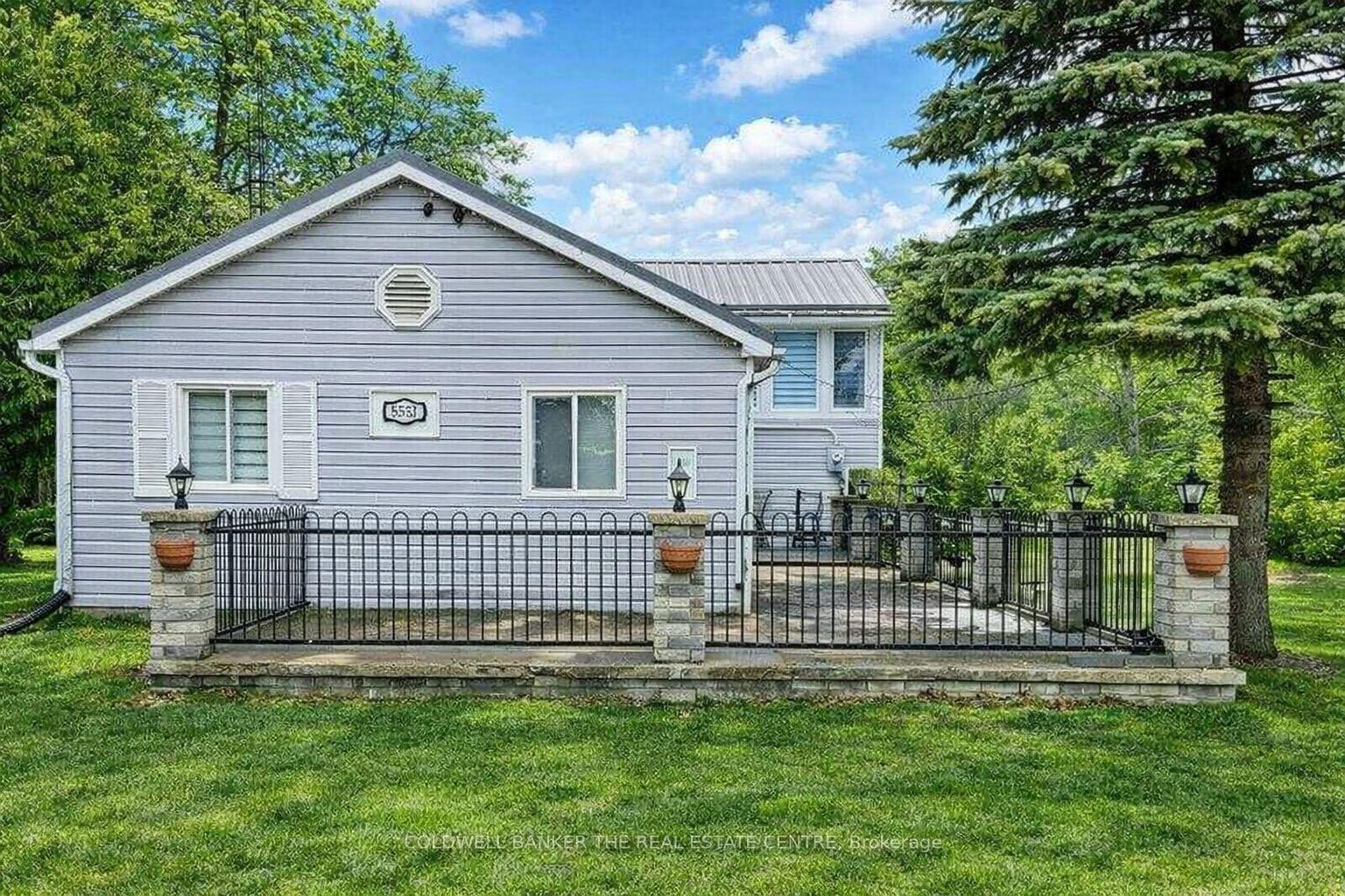 Photo of 8352 Main Lisle Street