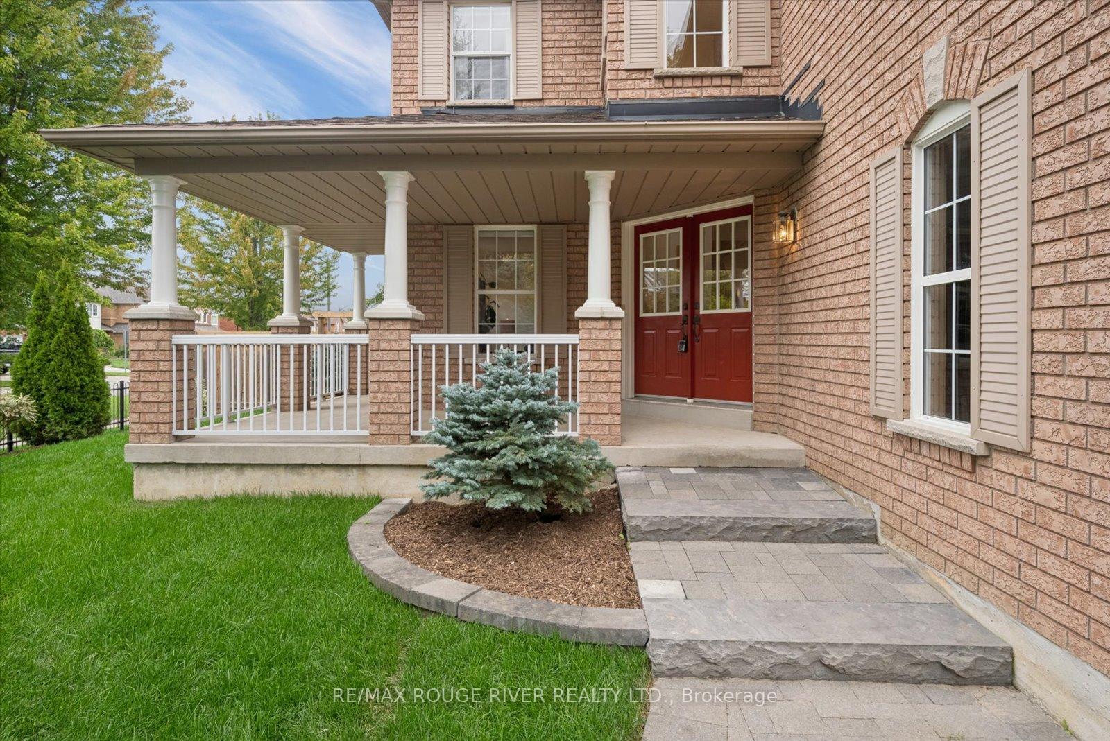 Photo 5 of 125 Gartshore Drive, Whitby, Williamsburg — HOMEH