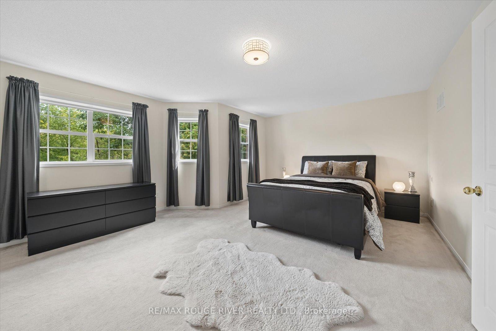 Photo 23 of 125 Gartshore Drive, Whitby, Williamsburg — HOMEH