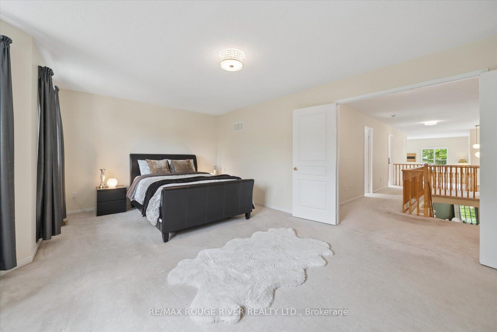 Photo 24 of 125 Gartshore Drive, Whitby, Williamsburg — HOMEH