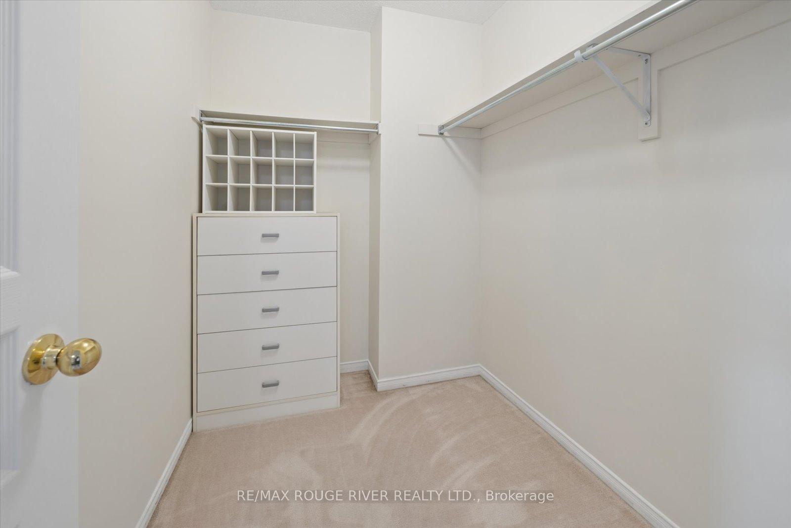 Photo 35 of 125 Gartshore Drive, Whitby, Williamsburg — HOMEH