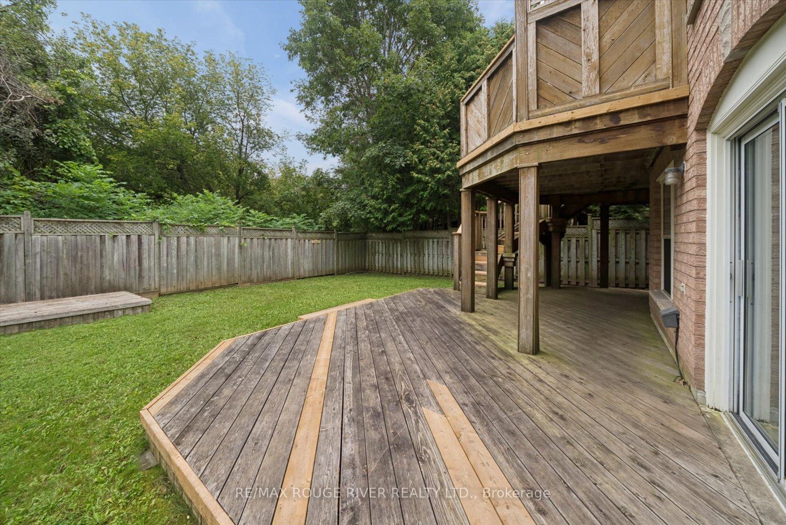 Photo 43 of 125 Gartshore Drive, Whitby, Williamsburg — HOMEH