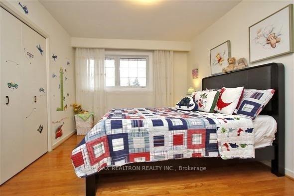 Photo 14 of 19 Appian Drive, North York, Bayview Village — HOMEH