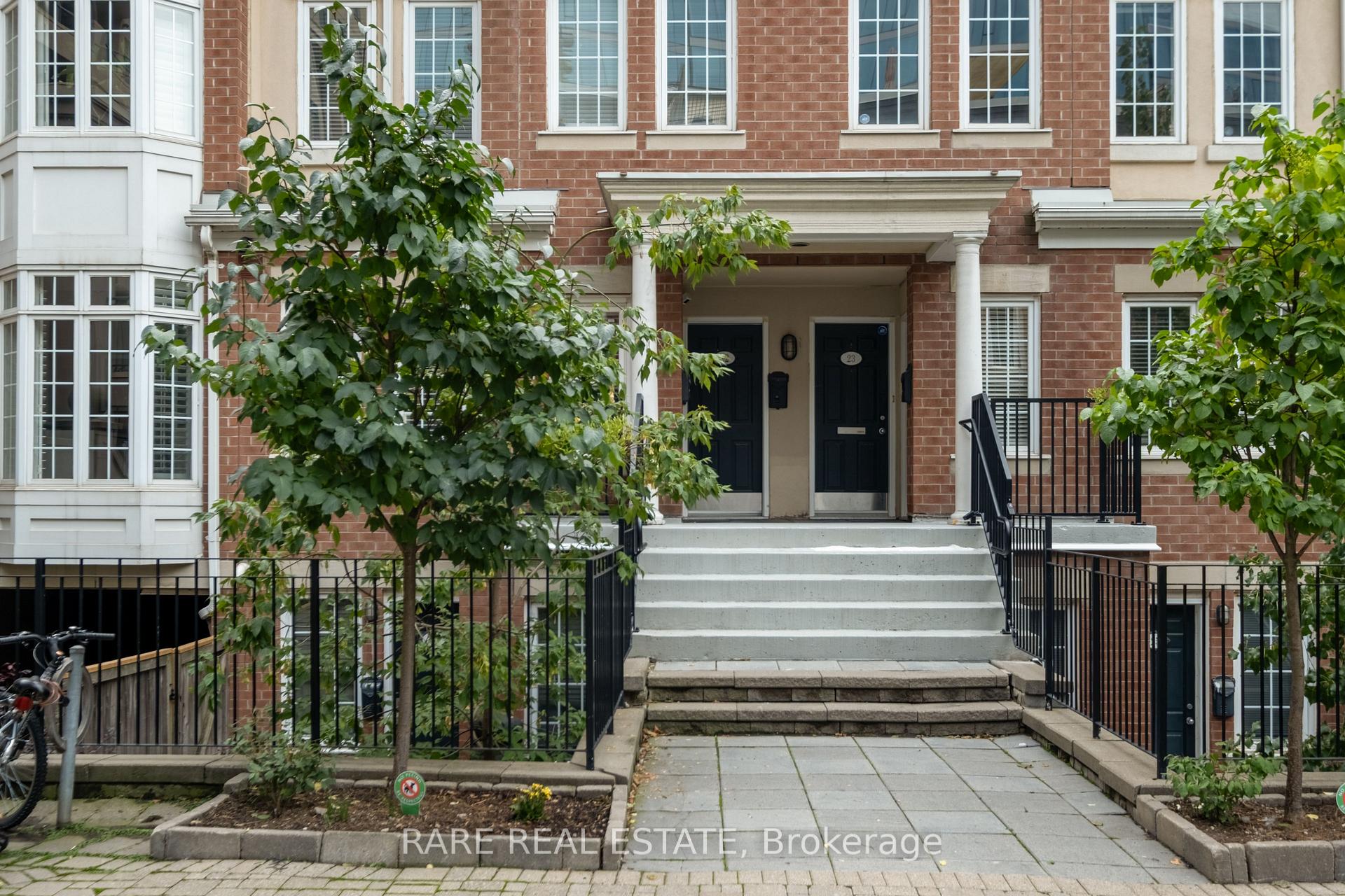 Photo 3 of Unit 21, 11 Niagara Street, Toronto, Waterfront Communities — HOMEH