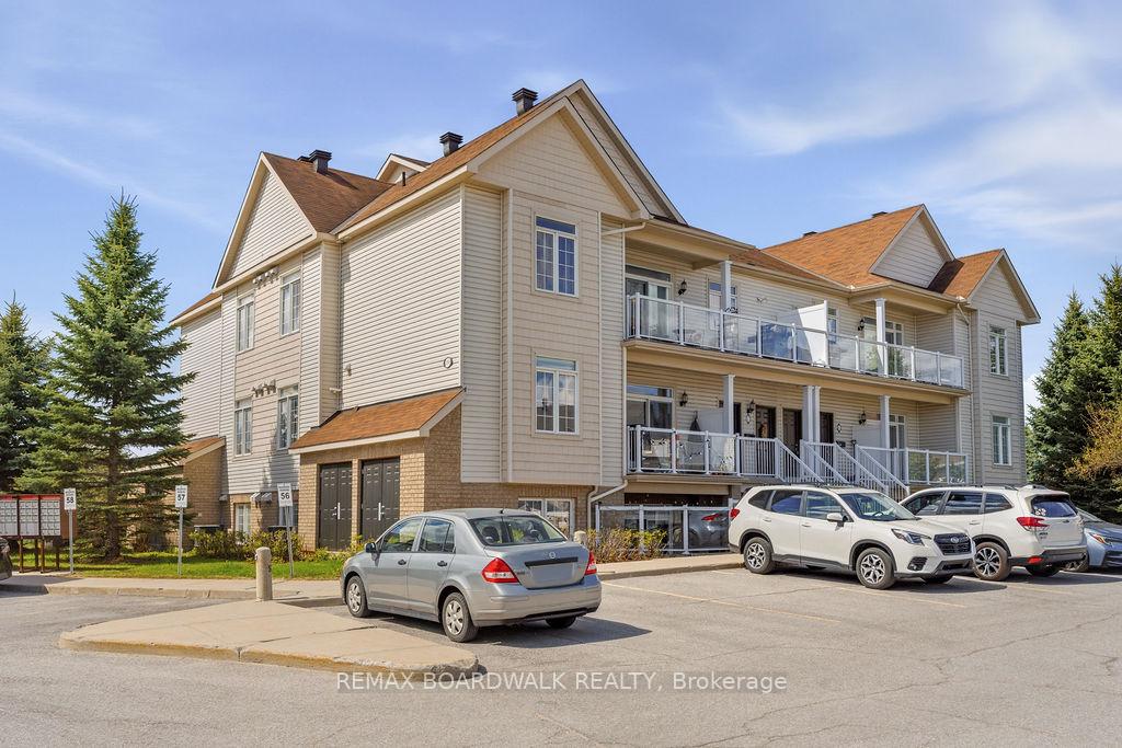 Photo 2 of Unit C, 109 Artesa Private, Ottawa, Kanata - Emerald Meadows/Trailwest — HOMEH