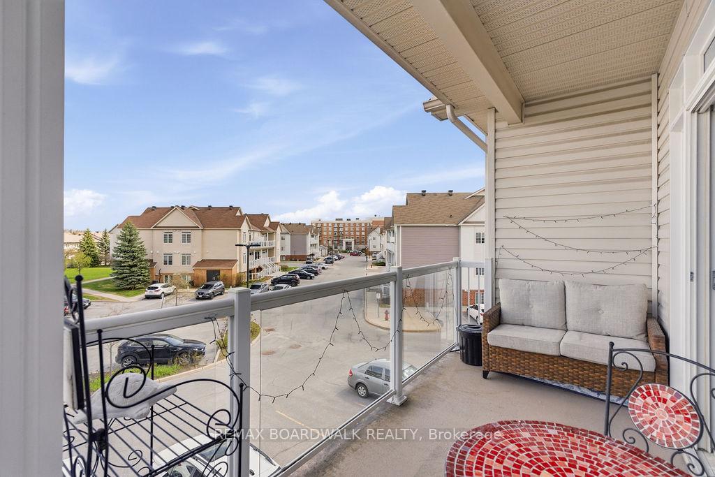 Photo 21 of Unit C, 109 Artesa Private, Ottawa, Kanata - Emerald Meadows/Trailwest — HOMEH