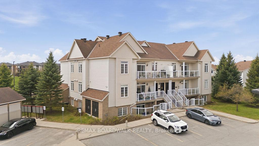 Photo 33 of Unit C, 109 Artesa Private, Ottawa, Kanata - Emerald Meadows/Trailwest — HOMEH
