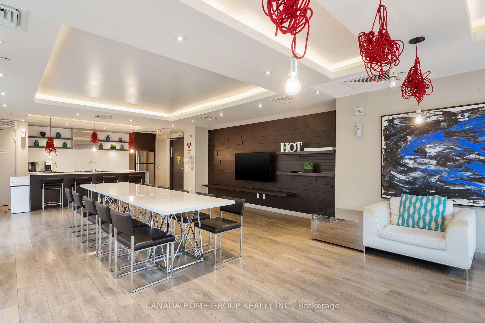 Photo 5 of Unit 312, 5035 Harvard Road, Mississauga, Churchill Meadows — HOMEH