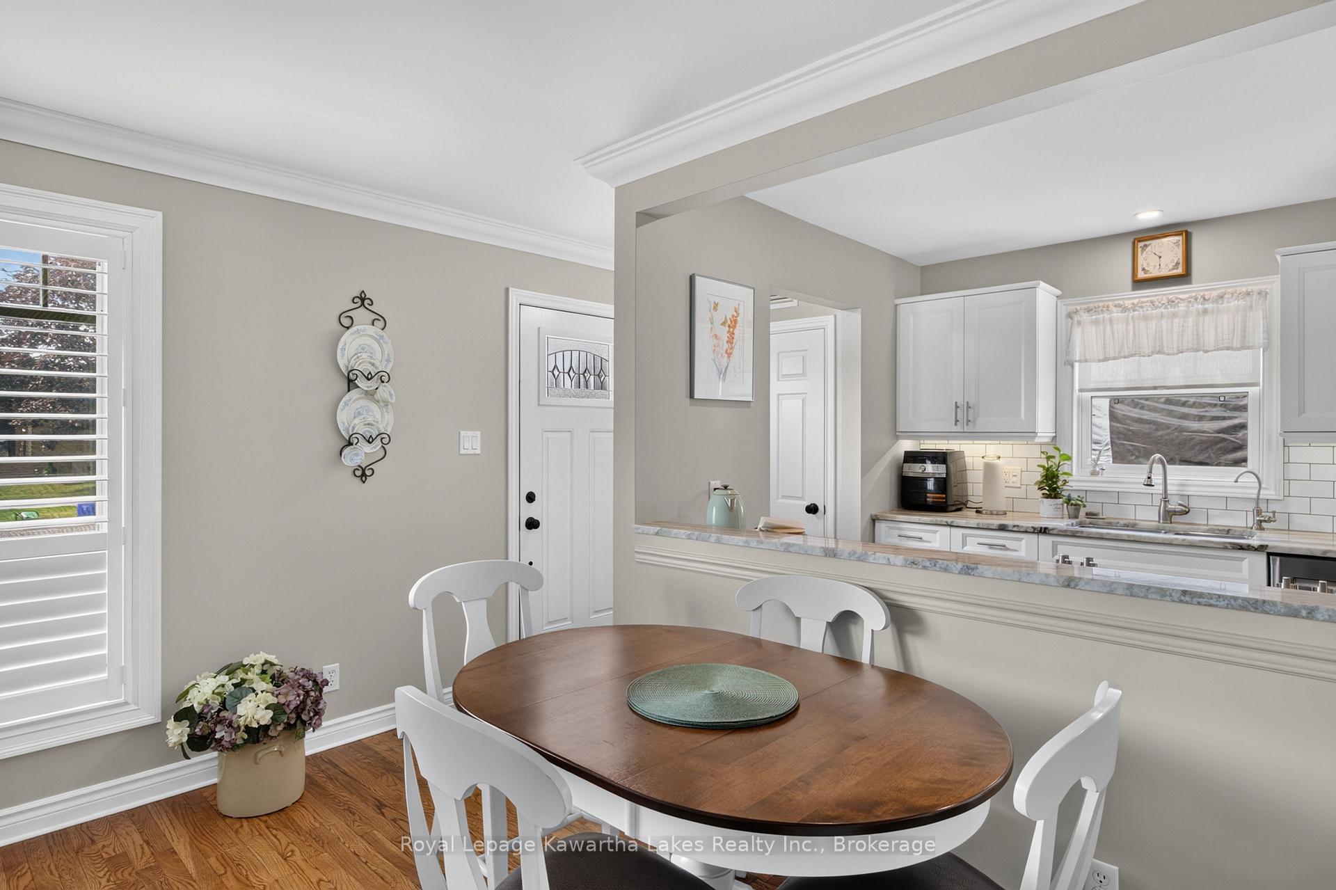 Photo 10 of 18 Madill Crescent, Kawartha Lakes, Lindsay — HOMEH