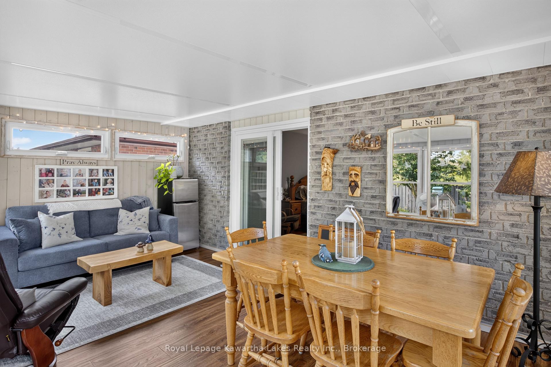 Photo 14 of 18 Madill Crescent, Kawartha Lakes, Lindsay — HOMEH