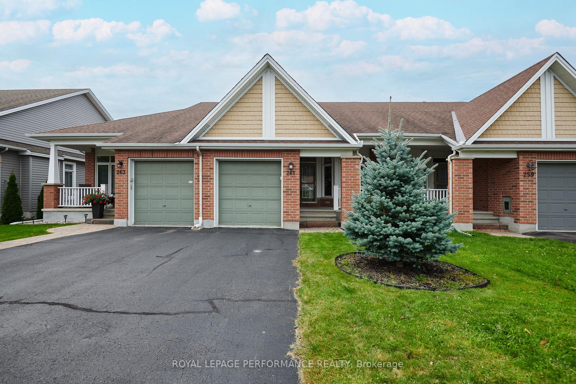 Photo 3 of 261 Bulrush Crescent, Ottawa, Blossom Park/Kemp Park/Findlay Creek — HOMEH