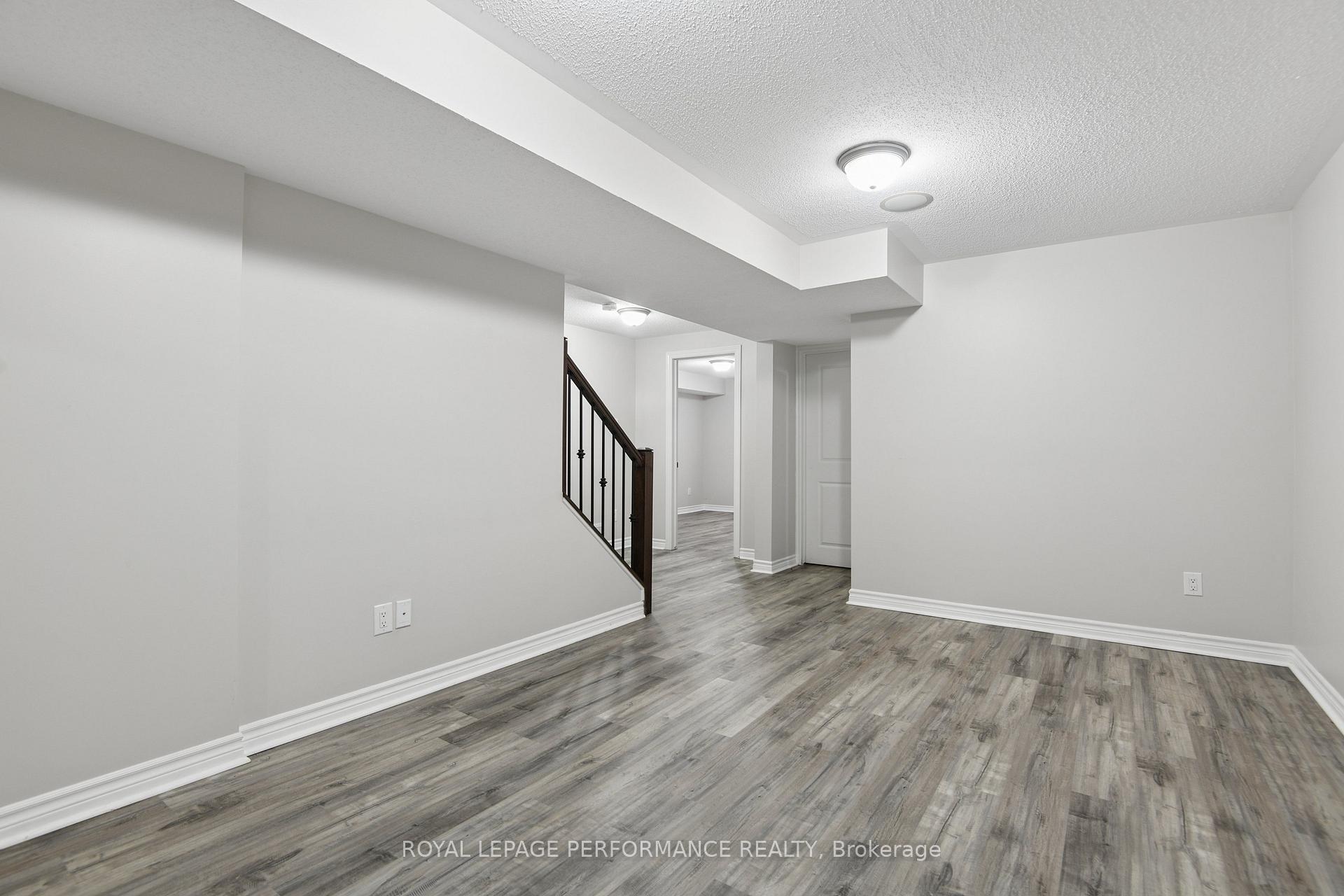 Photo 33 of 261 Bulrush Crescent, Ottawa, Blossom Park/Kemp Park/Findlay Creek — HOMEH