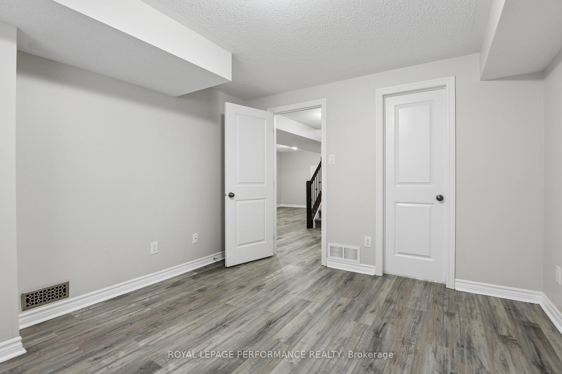 Photo 36 of 261 Bulrush Crescent, Ottawa, Blossom Park/Kemp Park/Findlay Creek — HOMEH