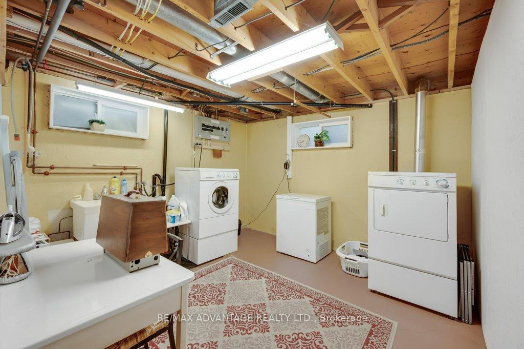 Photo 31 of 581 Galway Drive, Burlington, Shoreacres — HOMEH