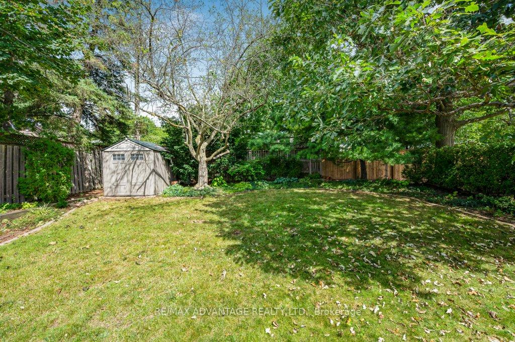 Photo 35 of 581 Galway Drive, Burlington, Shoreacres — HOMEH