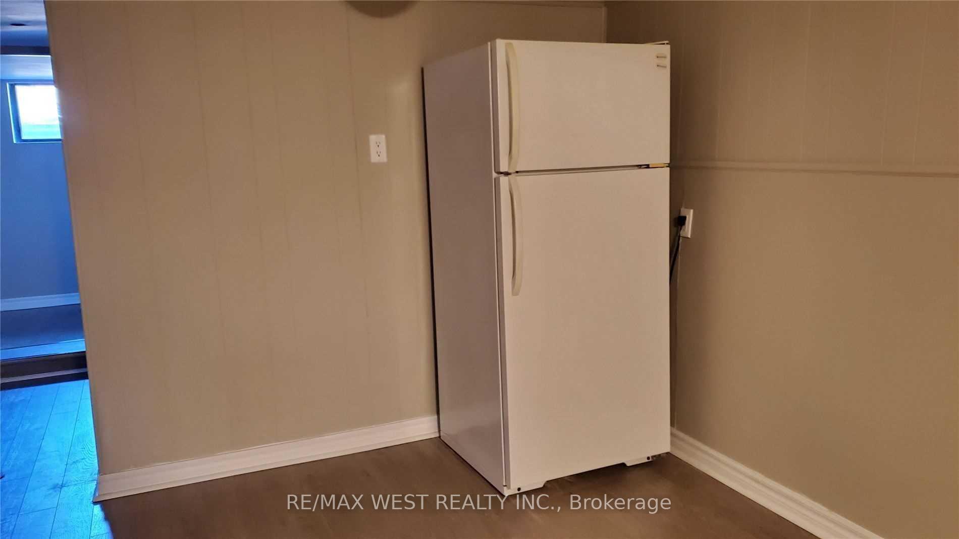 Photo 7 of Unit Bsmt, 508 Concord Avenue, Toronto, Dovercourt-Wallace Emerson-Junction — HOMEH