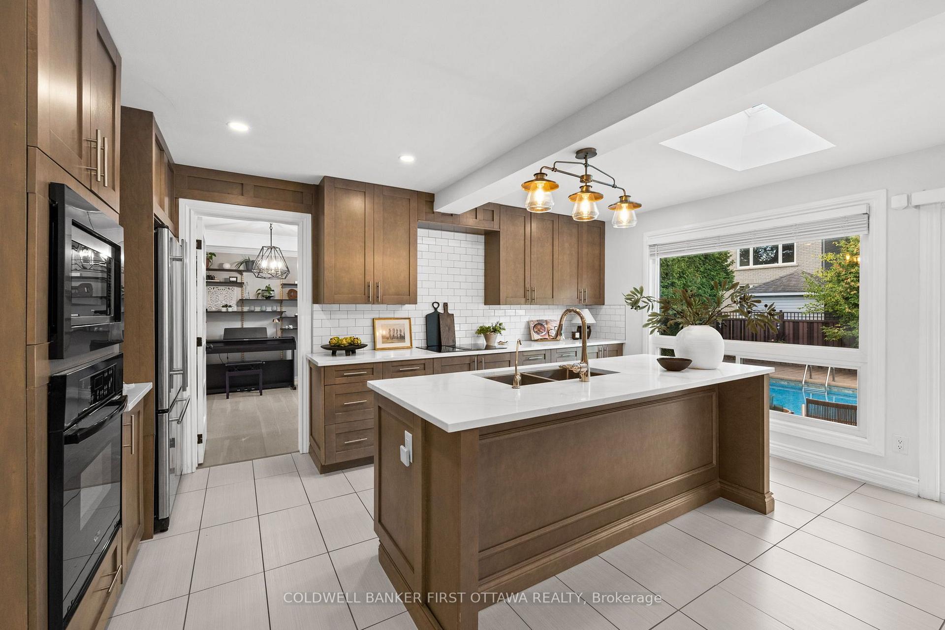 Photo 8 of 1365 Baden Avenue, Ottawa, Emerald Woods/Sawmill Creek — HOMEH