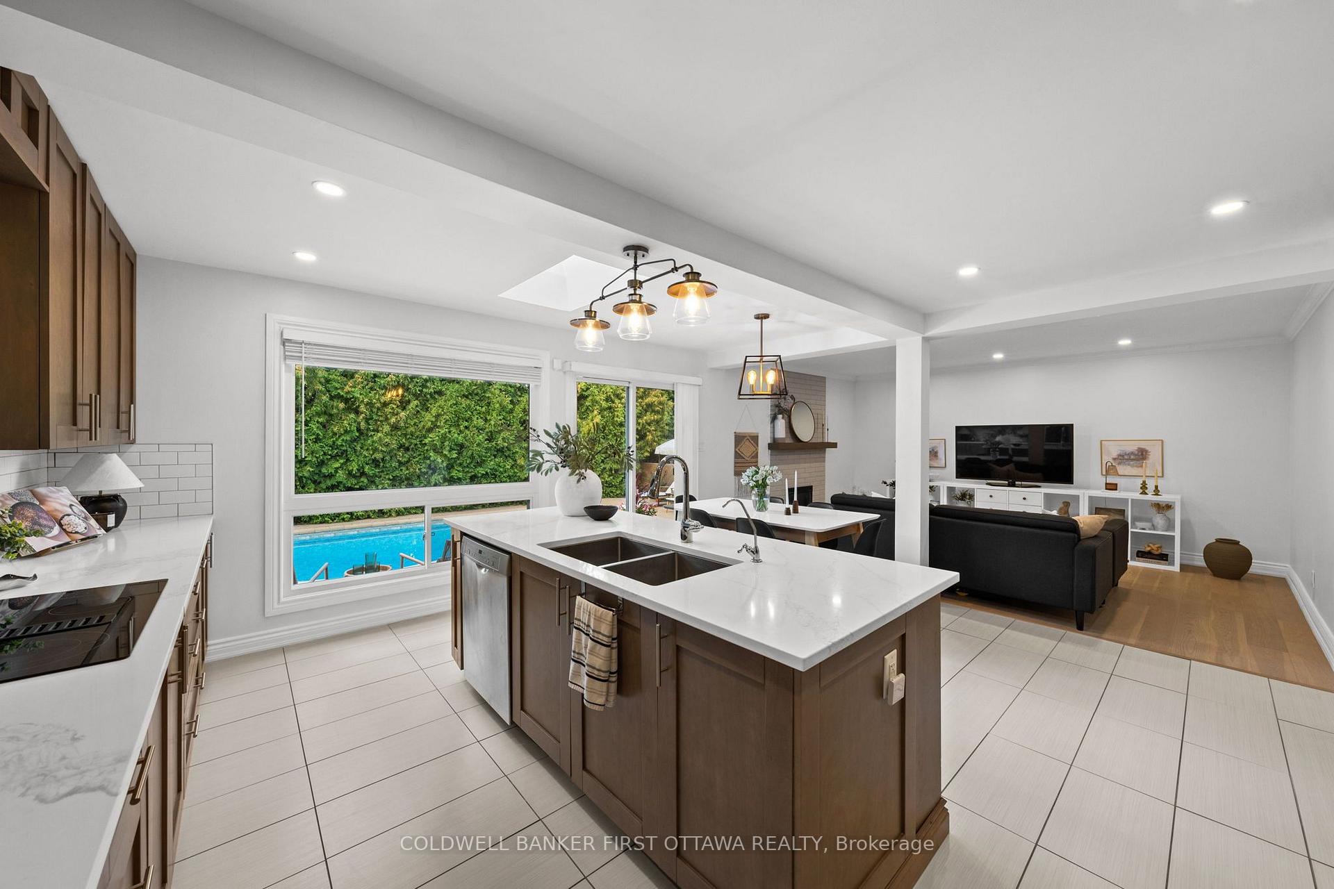 Photo 11 of 1365 Baden Avenue, Ottawa, Emerald Woods/Sawmill Creek — HOMEH
