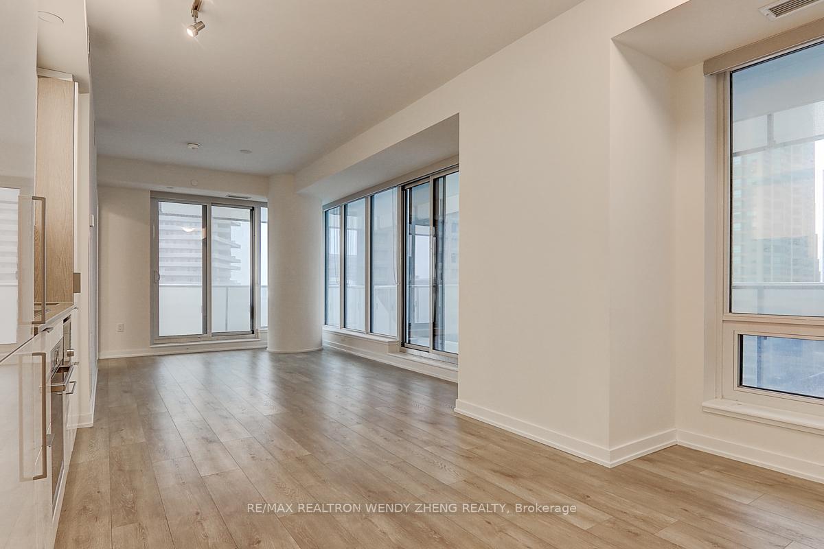 Photo 5 of Unit 902, 28 Freeland Street, Toronto, Waterfront Communities — HOMEH