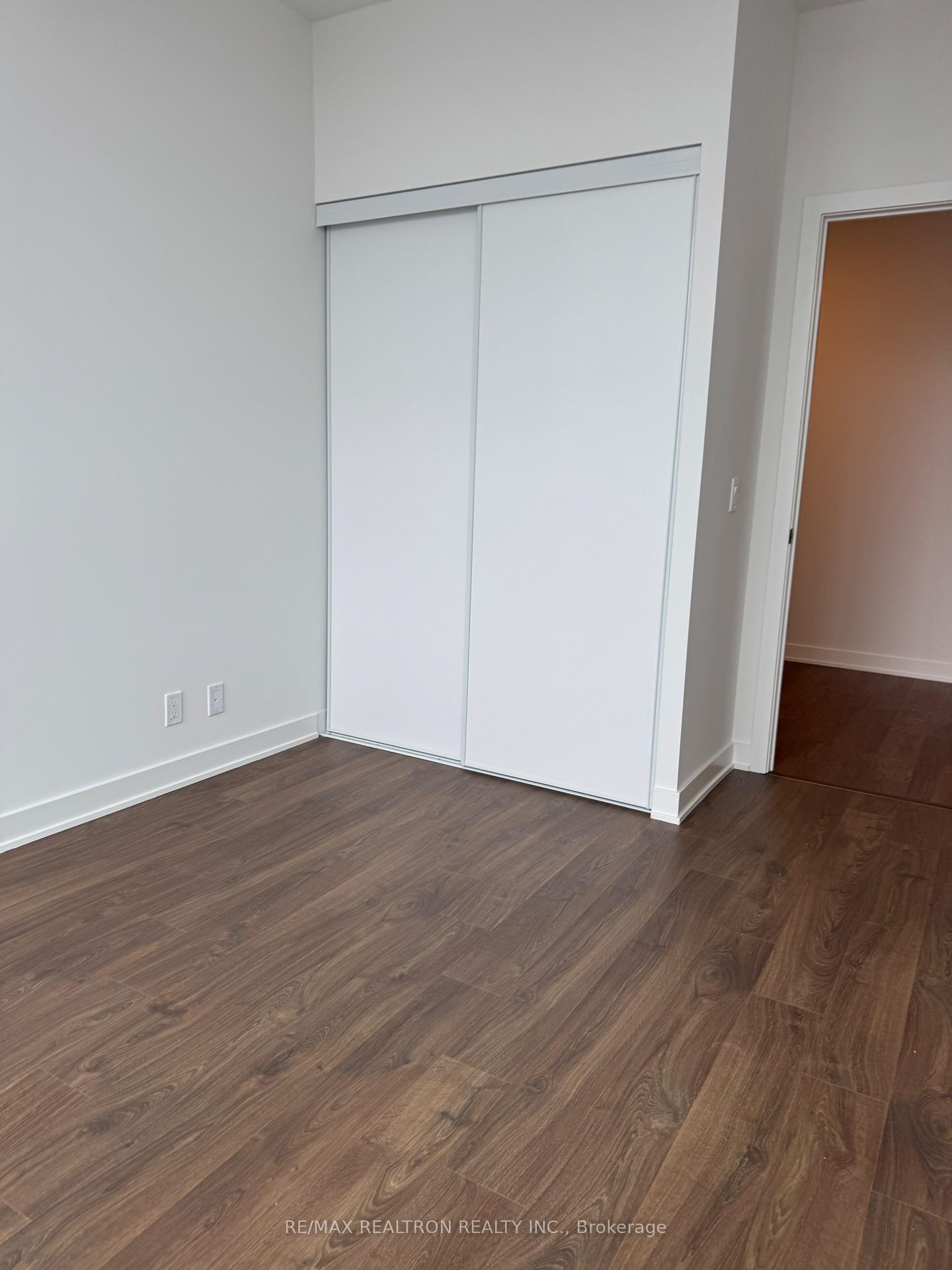 Photo 11 of Unit 3501, 30 Upper Mall Way S, Vaughan, Brownridge — HOMEH